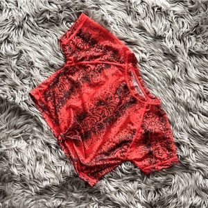 Women’s animal print crop Top in very good condition ♥️